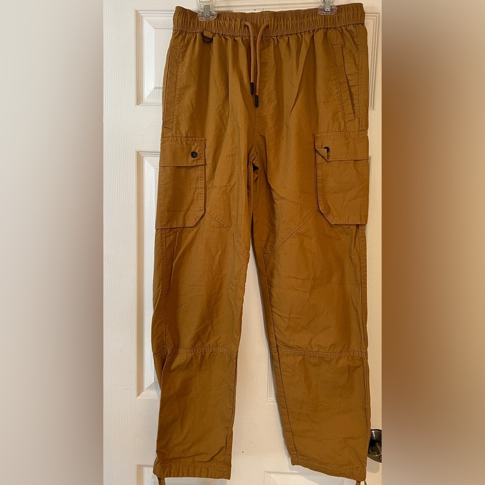 🍑 CSG Apricot-Brown Cargo Pants – Size Large! 🍑
